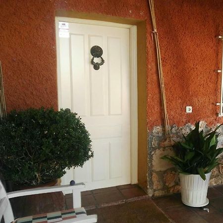 Hontoba Paz Rural A Una Hora De Madrid المظهر الخارجي الصورة